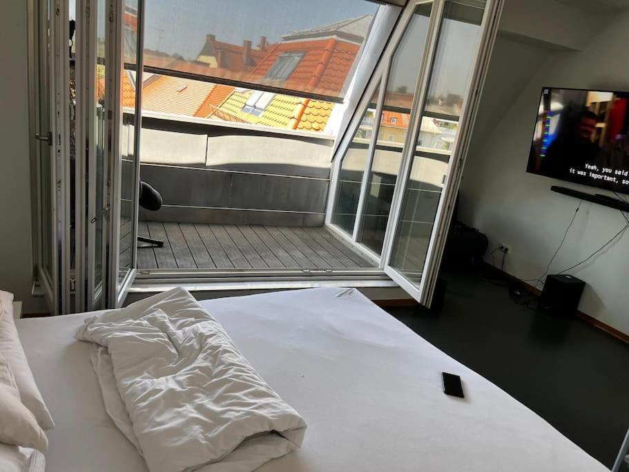6 Zimmer Maisonette-Penthouse Pool Dachterrasse Luxus 慕尼黑 外观 照片