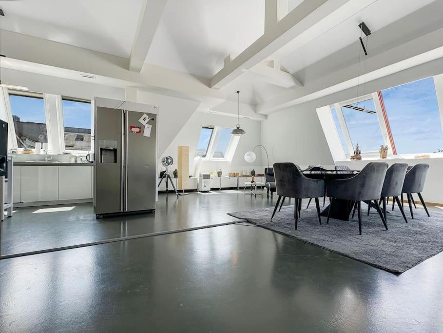 6 Zimmer Maisonette-Penthouse Pool Dachterrasse Luxus 慕尼黑 外观 照片