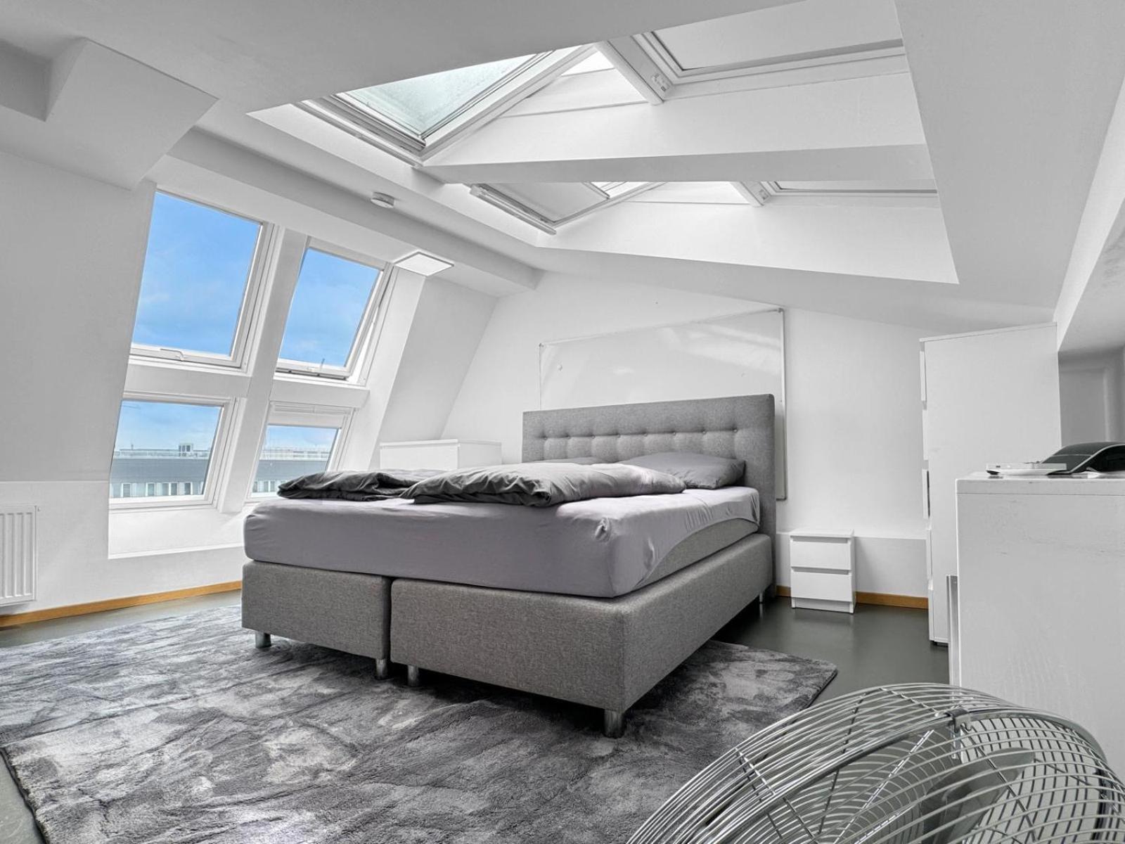 6 Zimmer Maisonette-Penthouse Pool Dachterrasse Luxus 慕尼黑 外观 照片